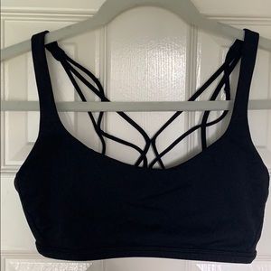 lululemon free to be wild bra NWOT!!
